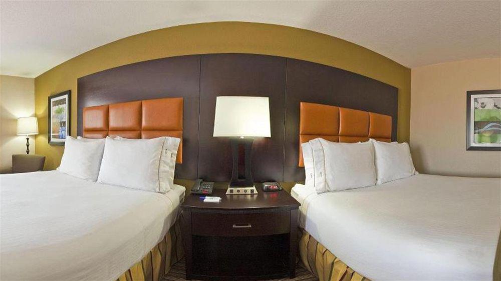 Holiday Inn Express Arlington Interstate 20 Parks Mall By Ihg Dış mekan fotoğraf