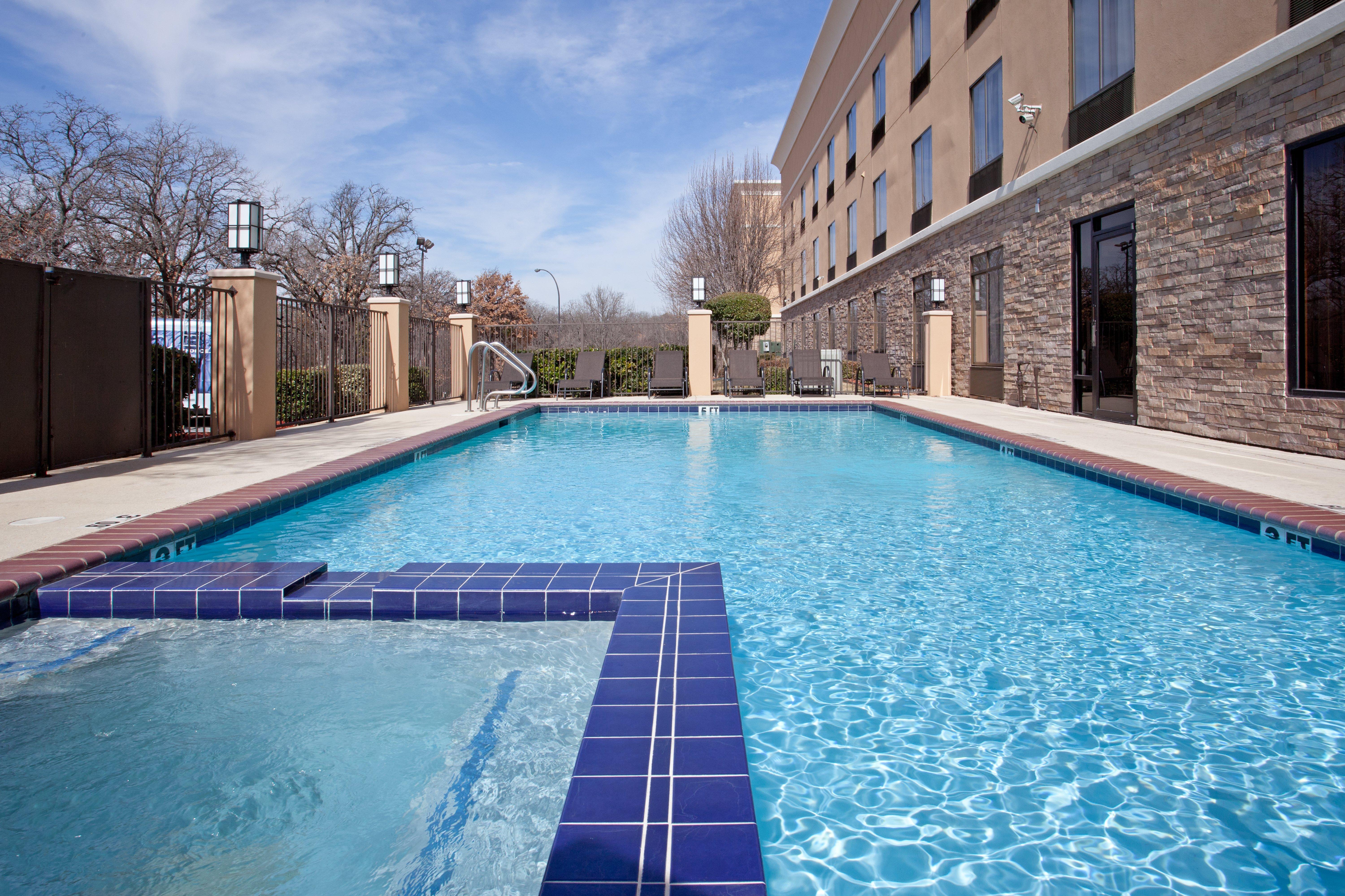 Holiday Inn Express Arlington Interstate 20 Parks Mall By Ihg Dış mekan fotoğraf