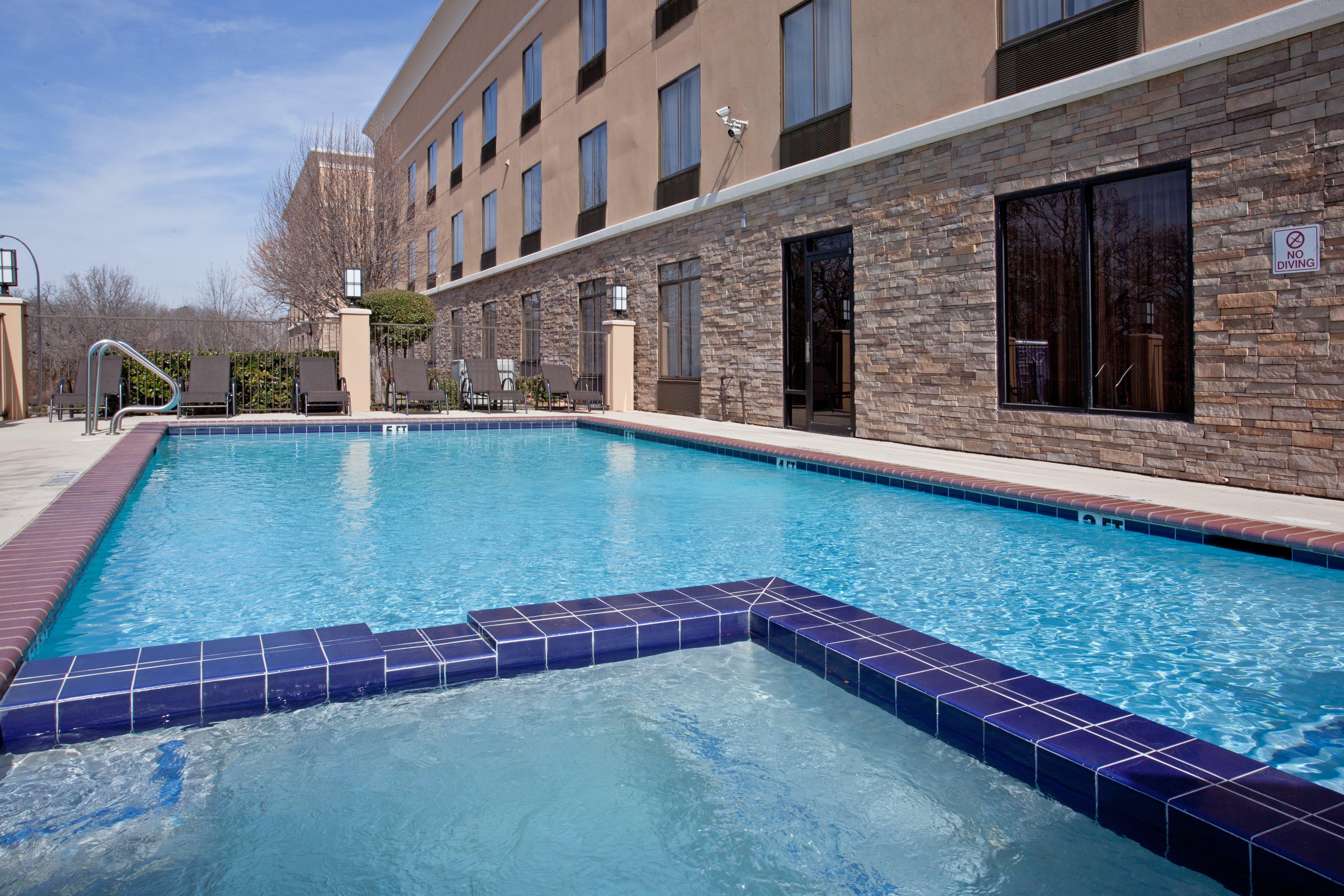 Holiday Inn Express Arlington Interstate 20 Parks Mall By Ihg Dış mekan fotoğraf