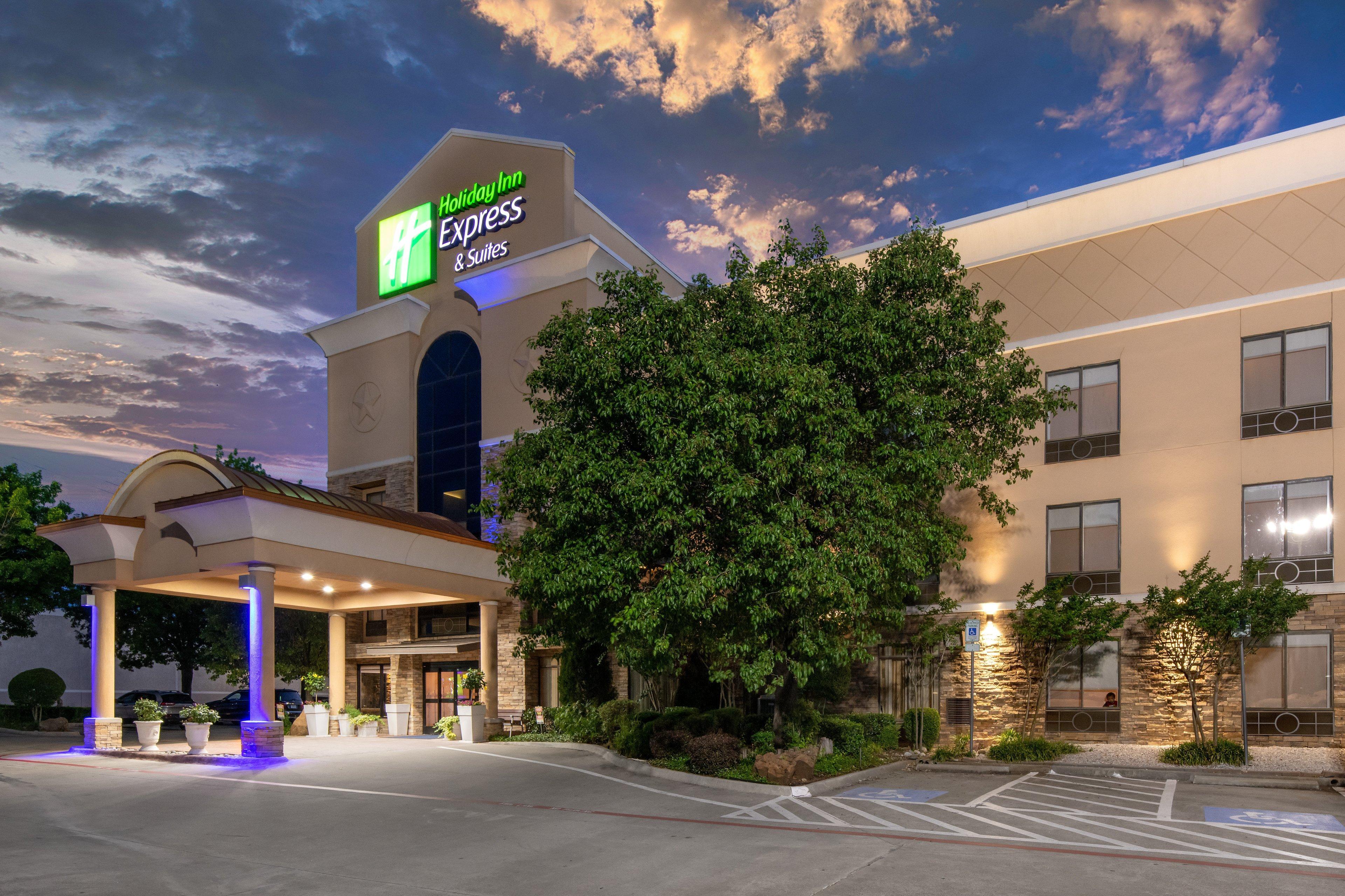 Holiday Inn Express Arlington Interstate 20 Parks Mall By Ihg Dış mekan fotoğraf